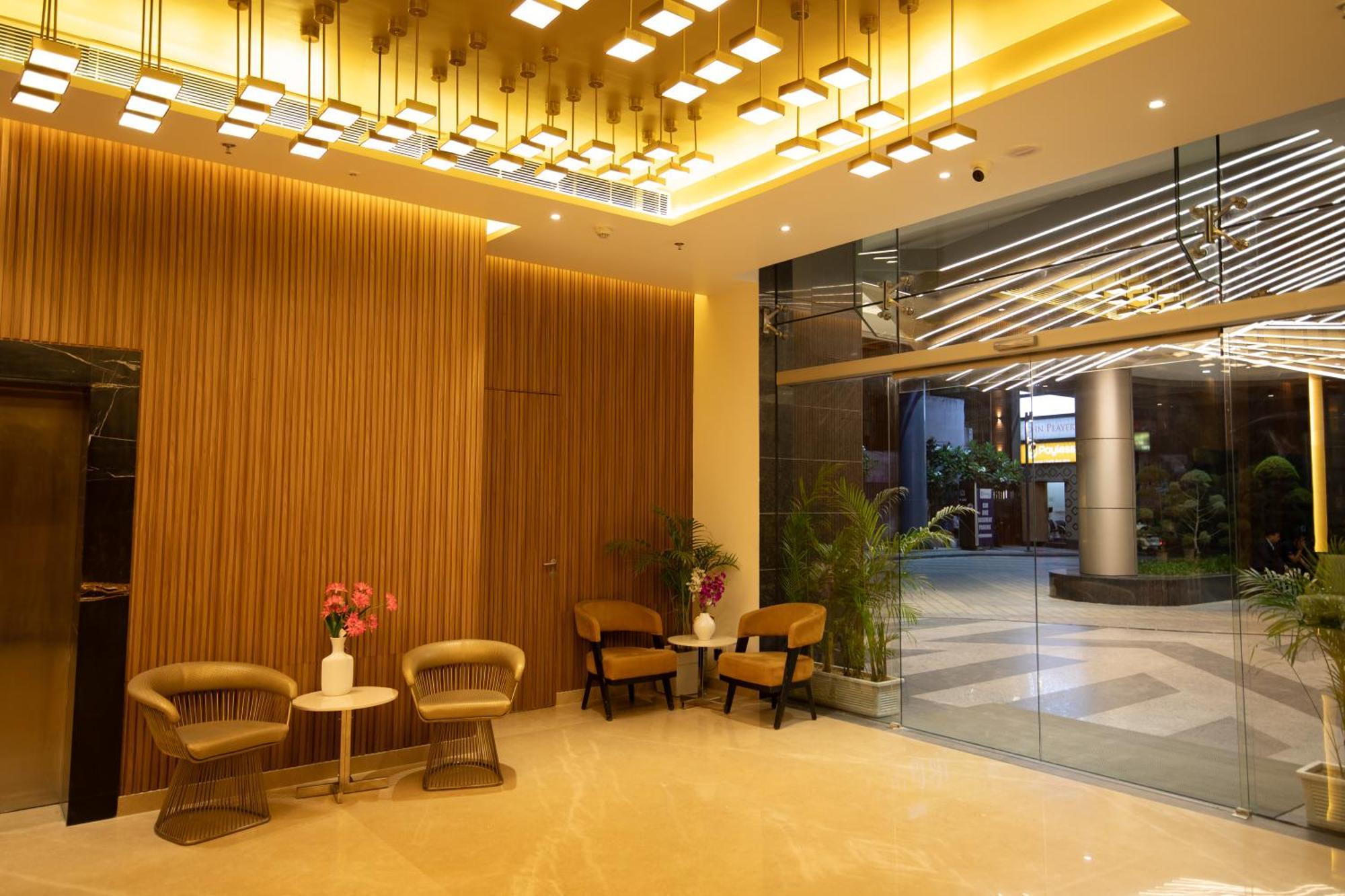 Hometel Alambagh Lucknow - A Sarovar Hotel Экстерьер фото