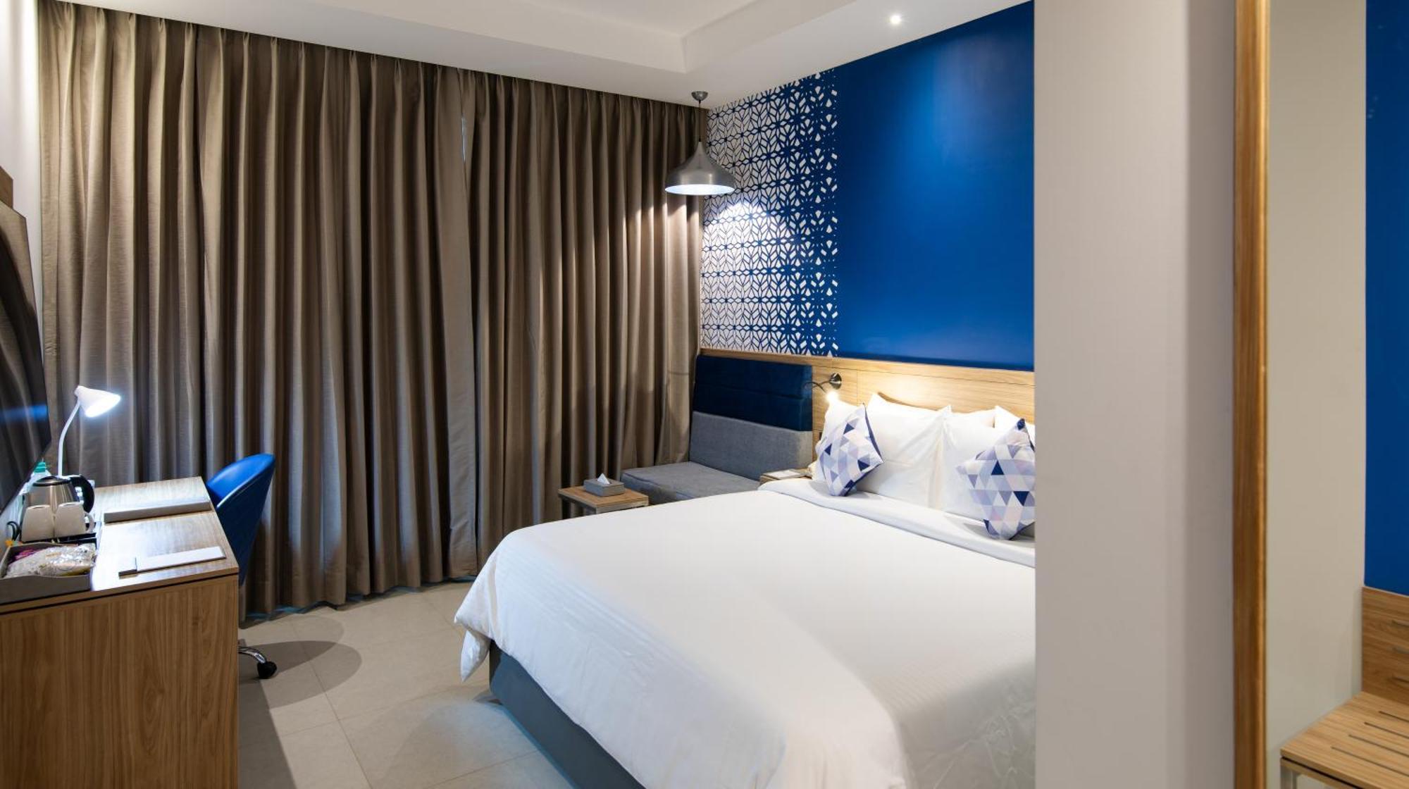 Hometel Alambagh Lucknow - A Sarovar Hotel Экстерьер фото